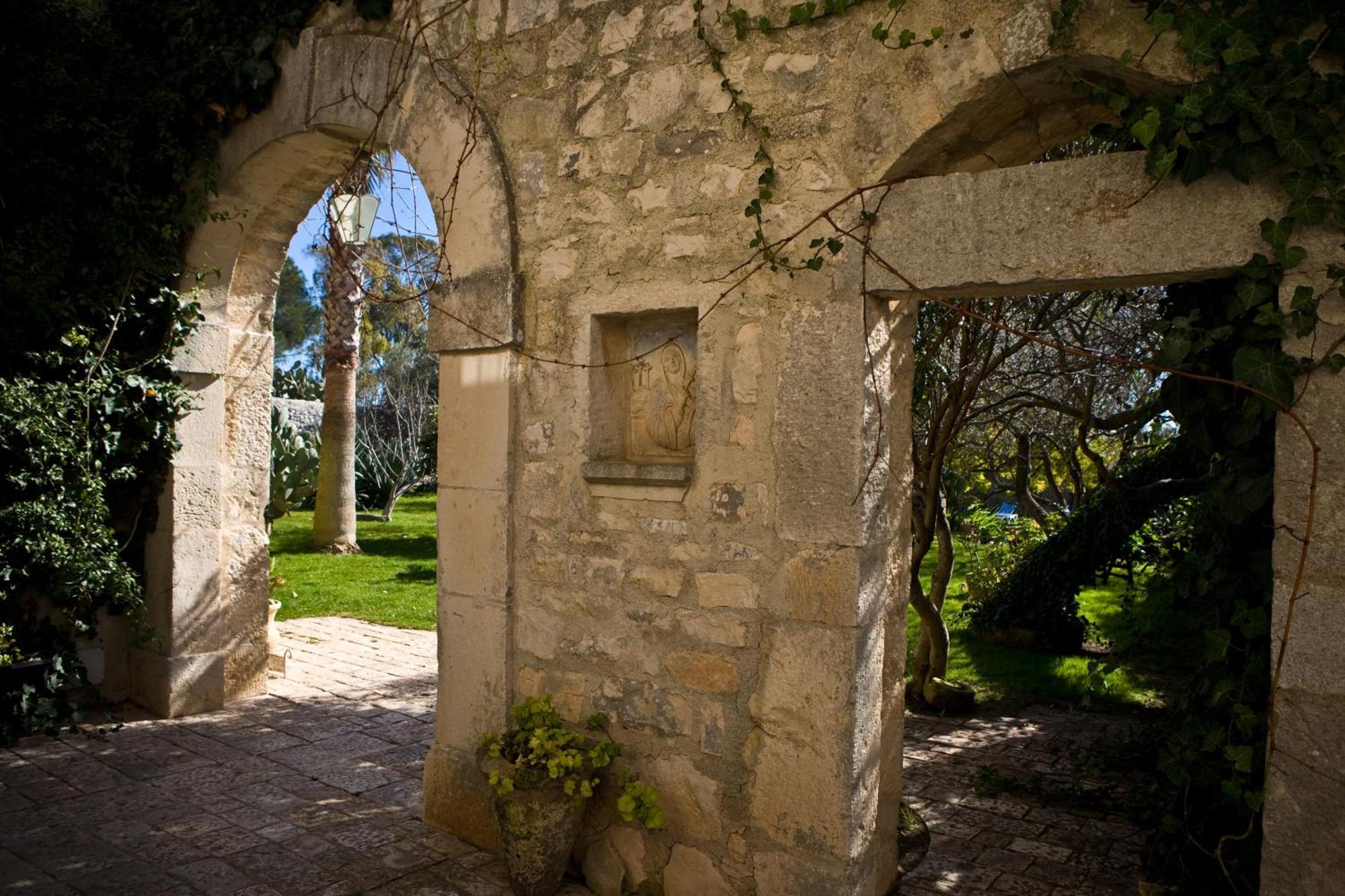 Hotel Eremo Della Giubiliana Ragusa Exterior foto